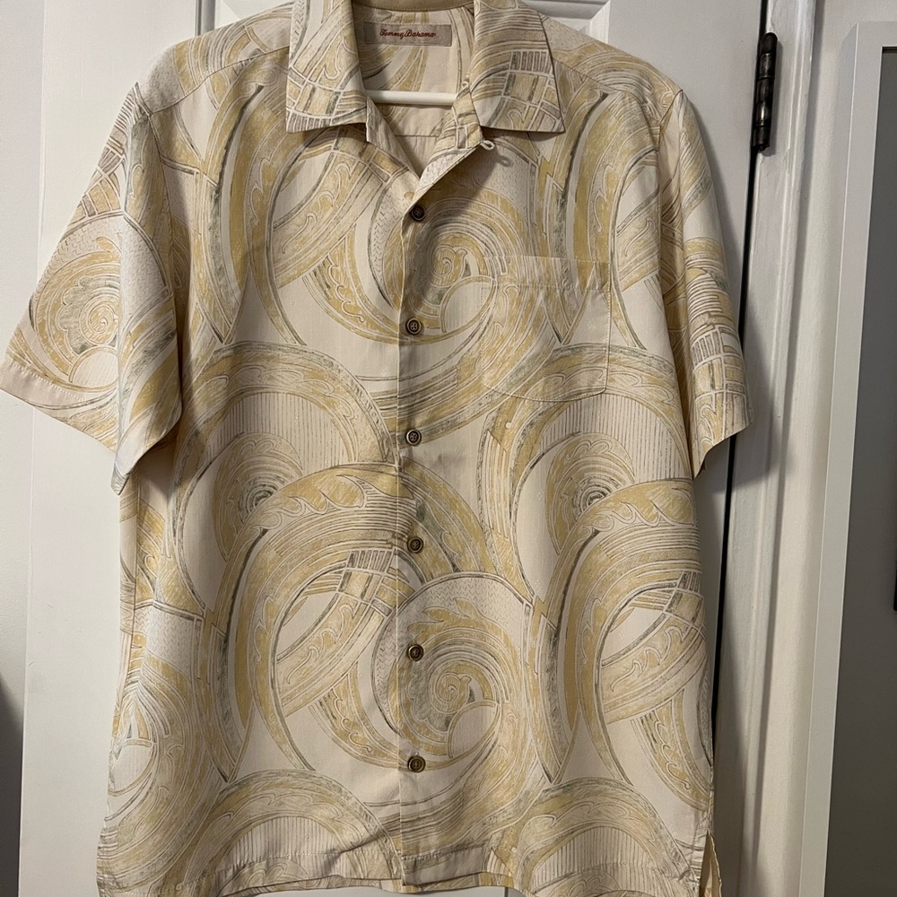 Tommy Bahama Men's 100% Silk Shirt